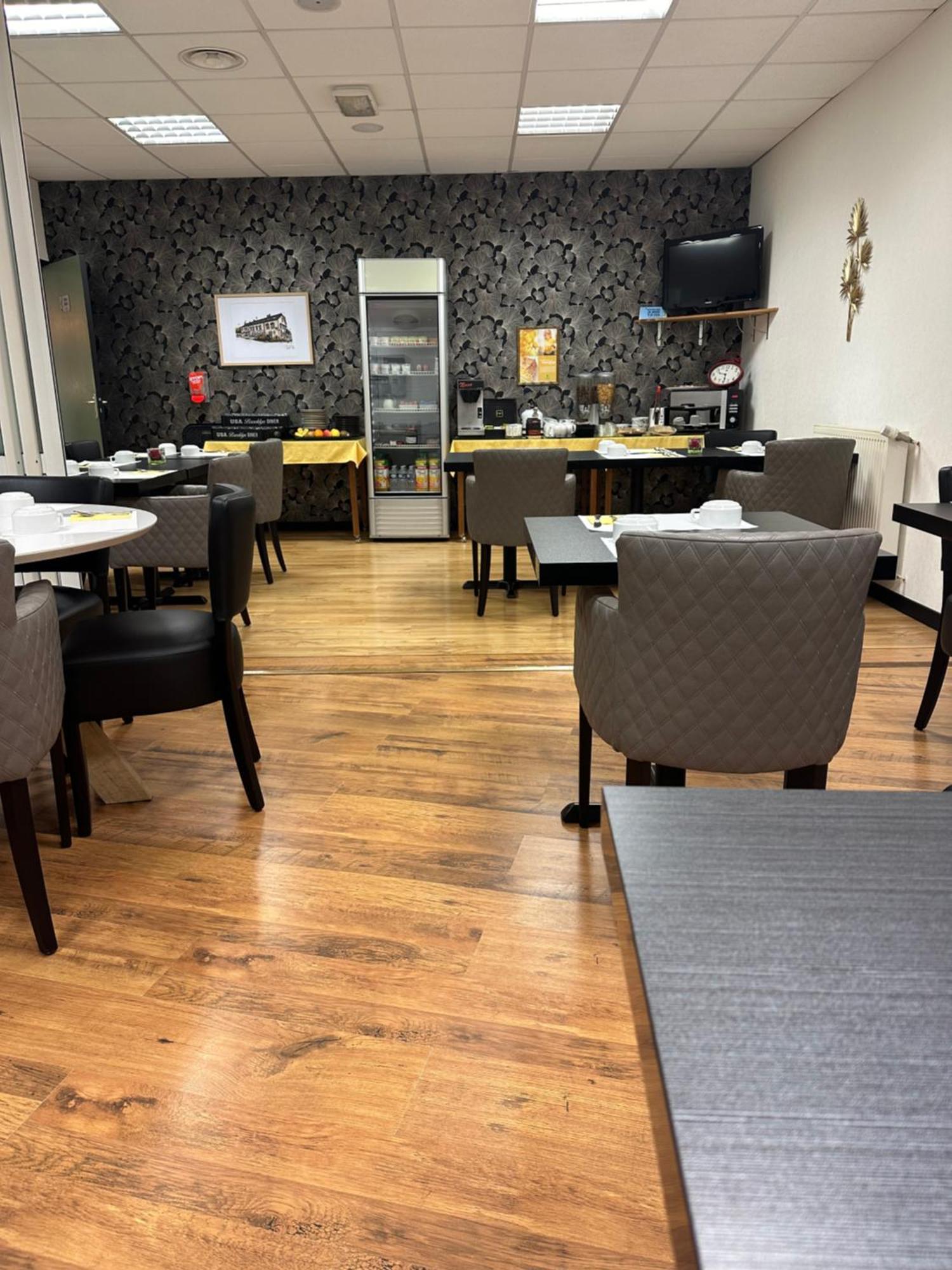 Brit Hotel Essentiel Pontivy Robic Eksteriør bilde