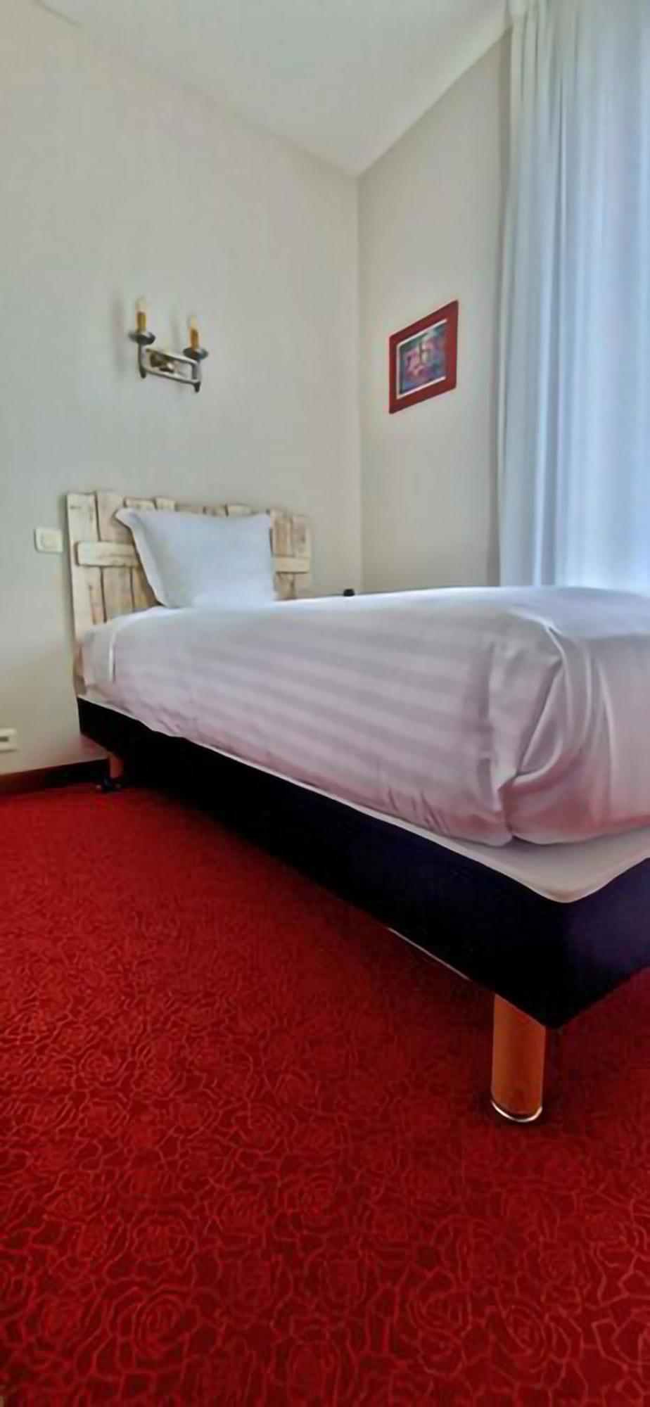 Brit Hotel Essentiel Pontivy Robic Eksteriør bilde