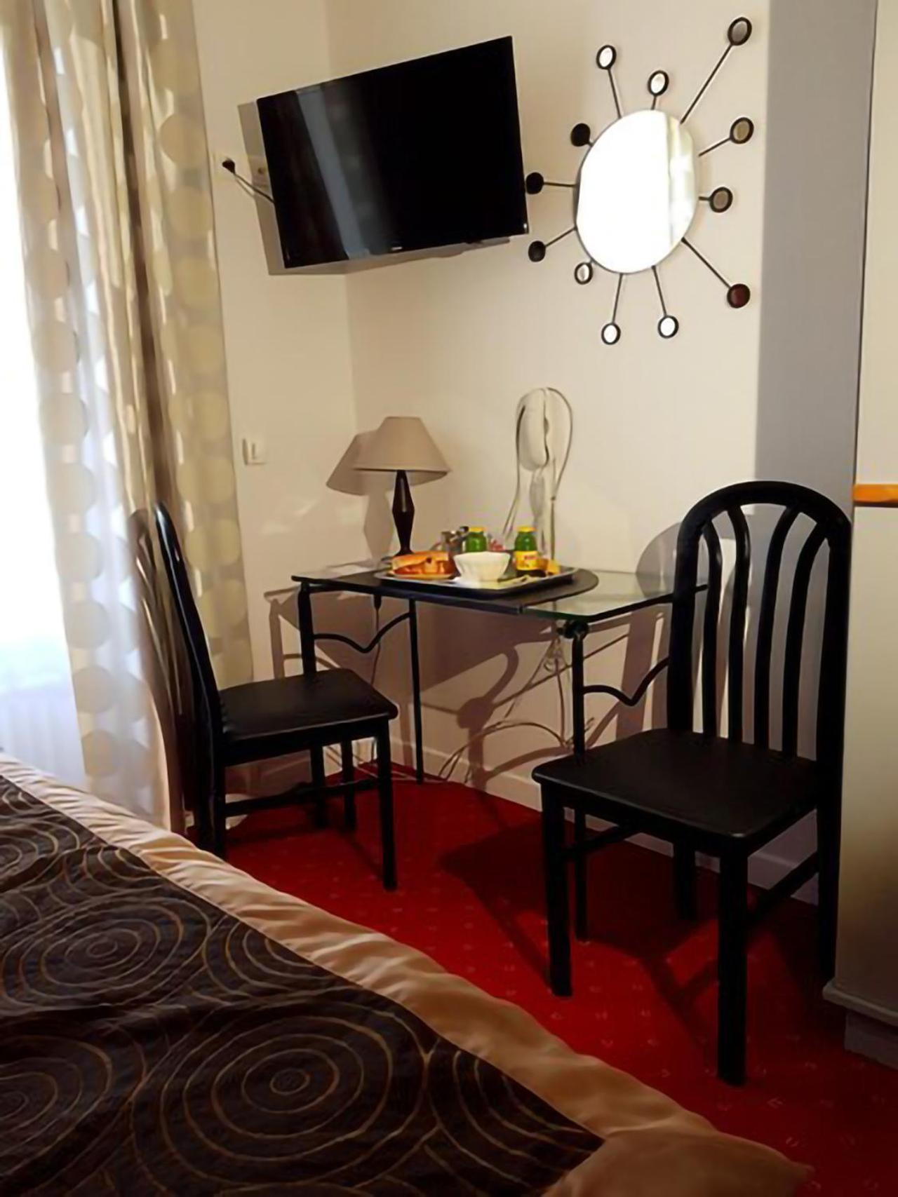 Brit Hotel Essentiel Pontivy Robic Eksteriør bilde